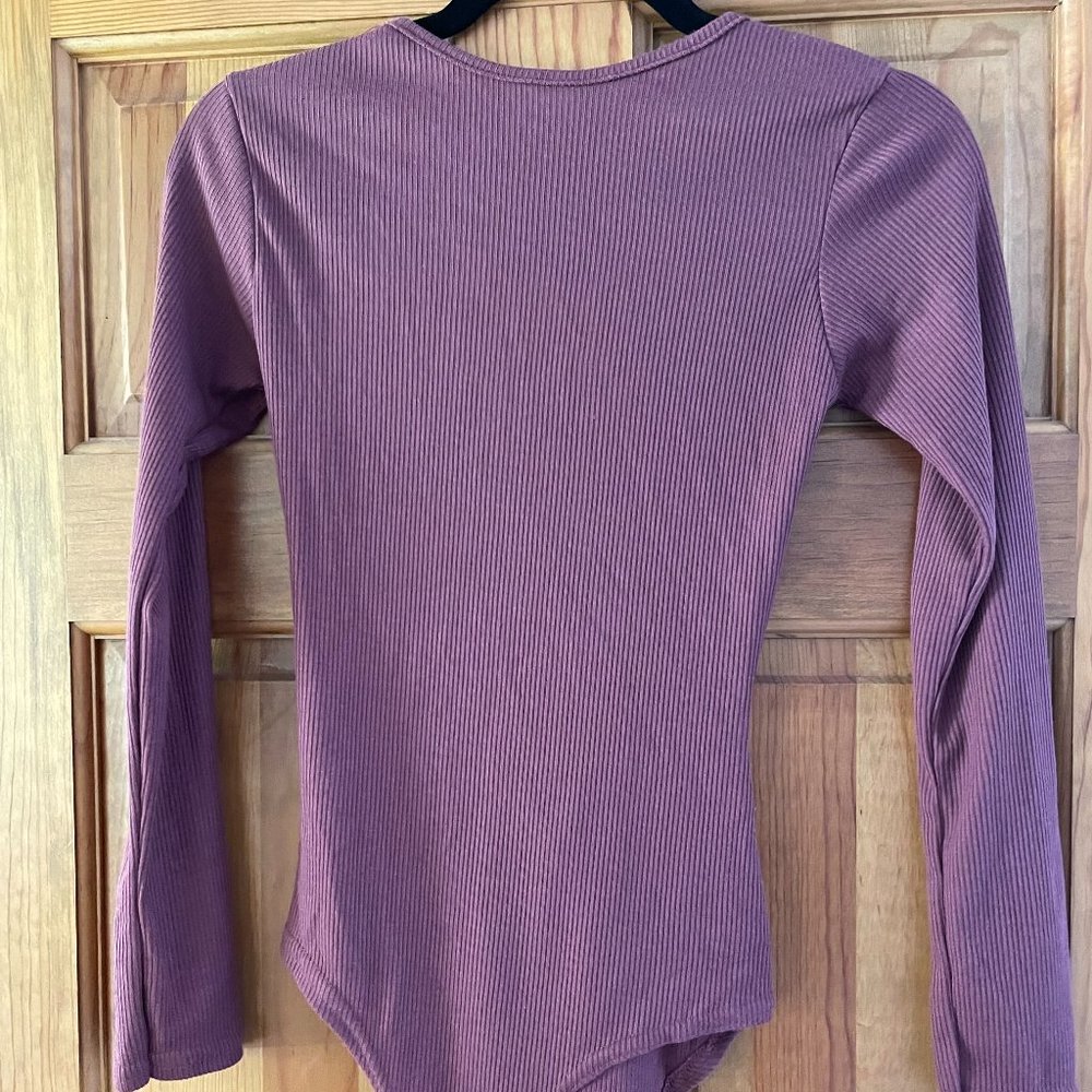 Long sleeve maroon body suit